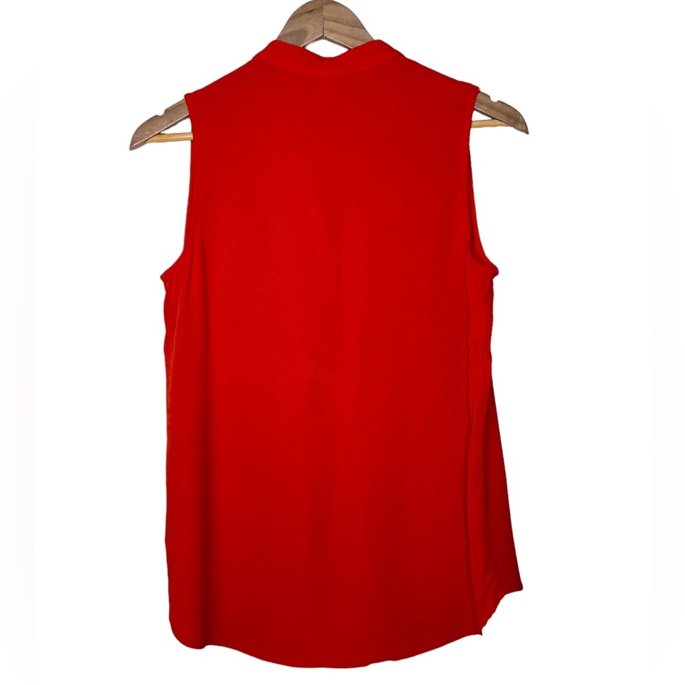 Cabi Sleeveless Plaza Button Blouse Fiery Red Size Medium - Picture 3 of 4